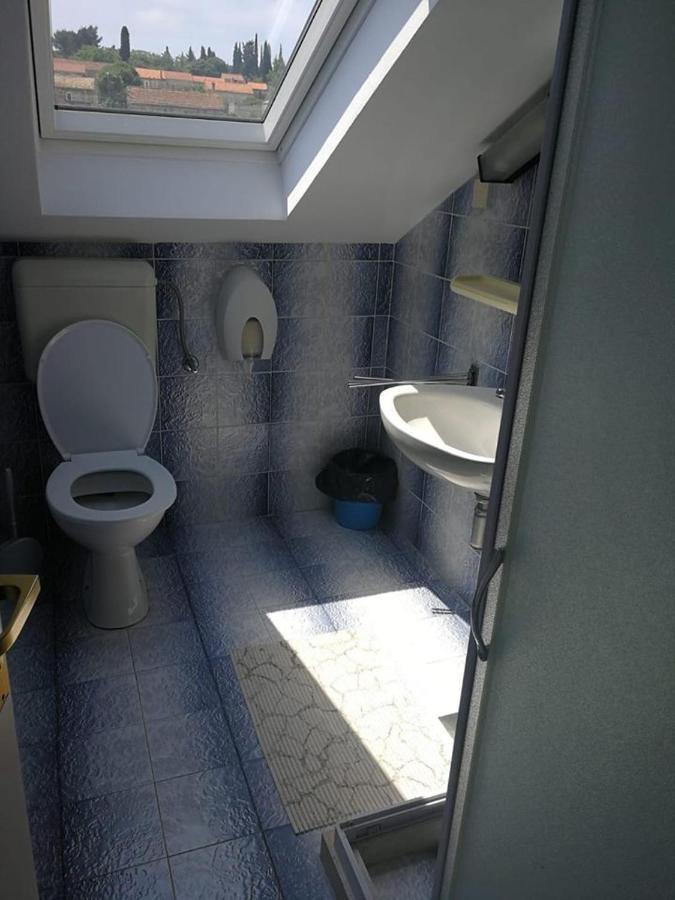 Pansion Marinka-Bire Rooms Lumbarda Zewnętrze zdjęcie