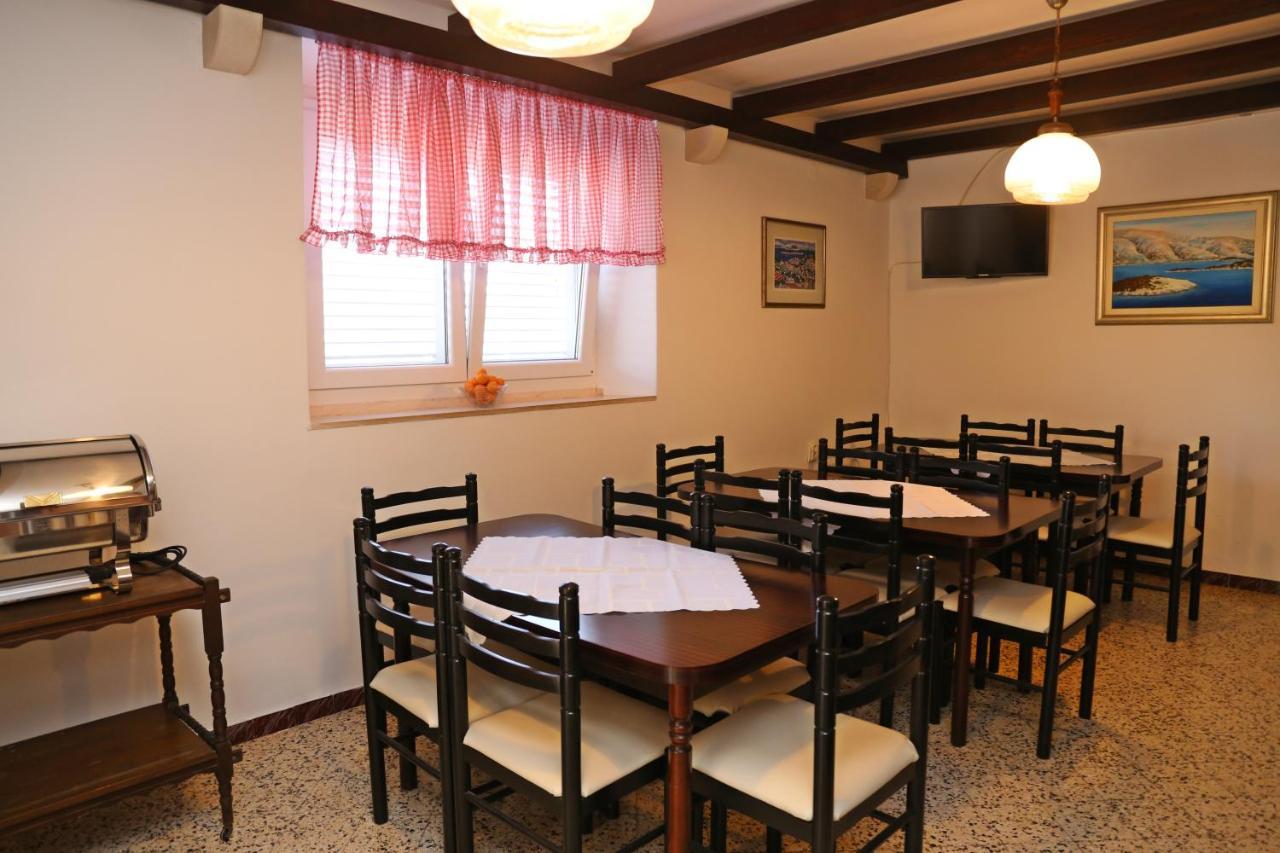 Pansion Marinka-Bire Rooms Lumbarda Zewnętrze zdjęcie