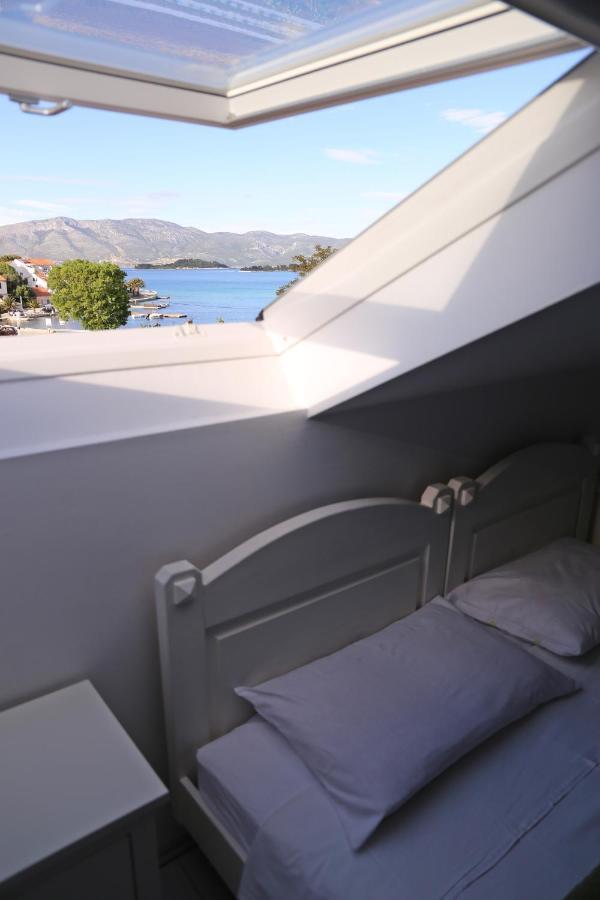 Pansion Marinka-Bire Rooms Lumbarda Zewnętrze zdjęcie